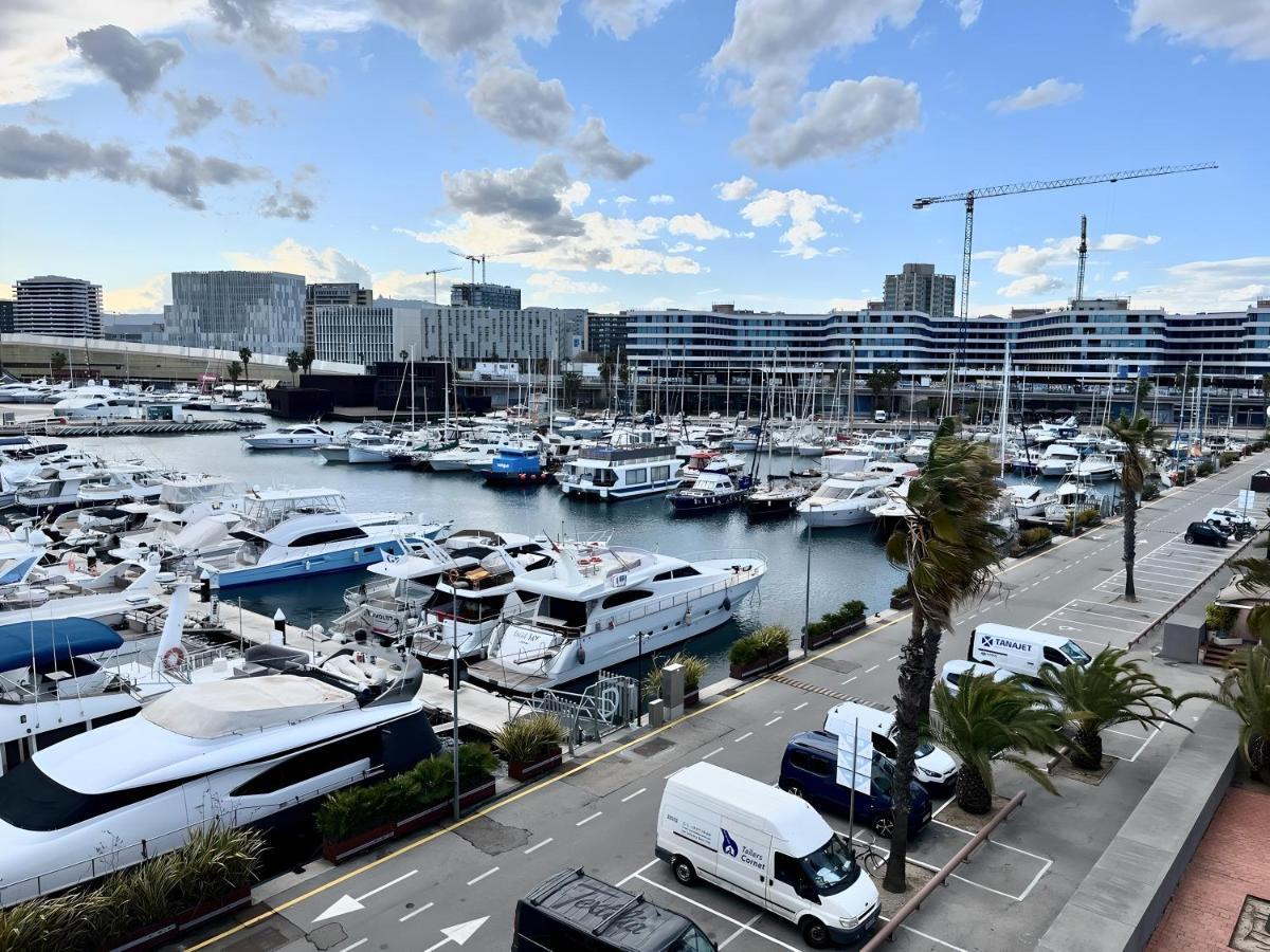 Cozy Private Two Rooms Yacht In Barcelona With Free Parking Sant Adria de Besos Luaran gambar